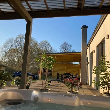 Mleczarnia Z Prywatnym Jacuzzi Mikołajki