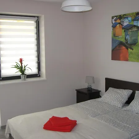 Mleczarnia Z Prywatnym Jacuzzi 別荘 Mikołajki